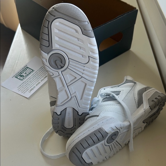 New Balance 550 White and Gray Sneakers - Picture 3 of 5